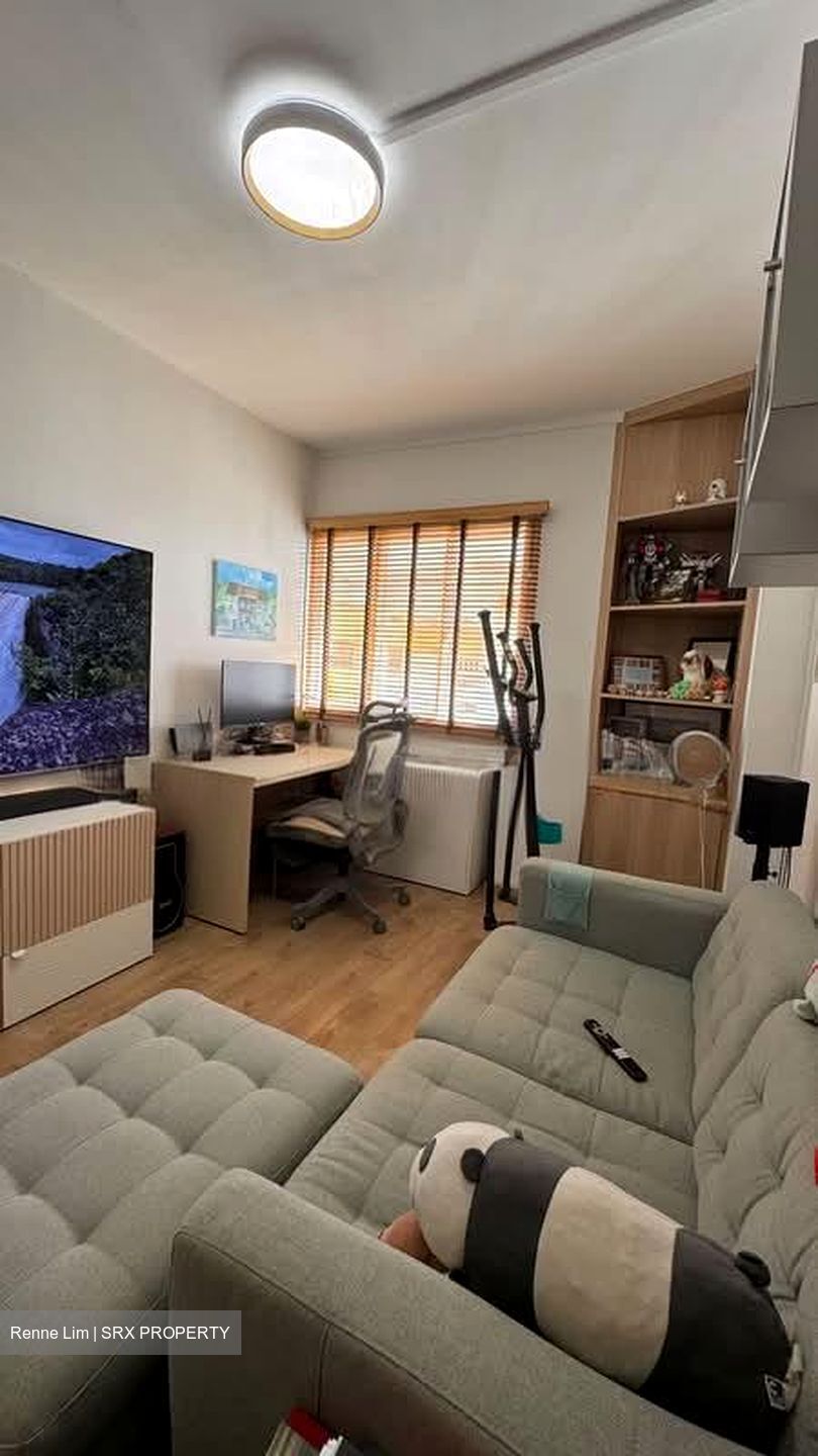Blk 680A Jurong West Central 1 (Jurong West), HDB Executive #596681491